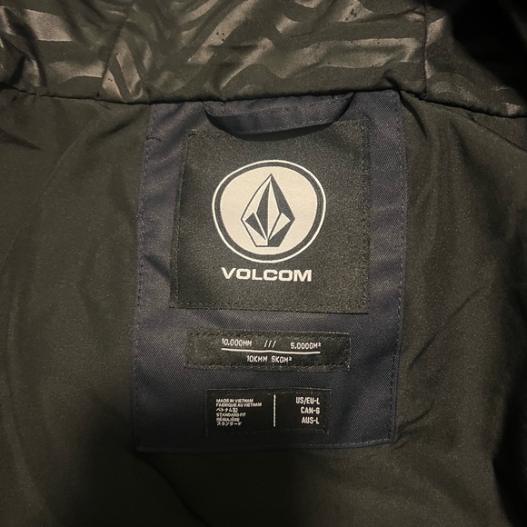 Volcom Snowboarding Insulated Jacket - Picture 2 of 4